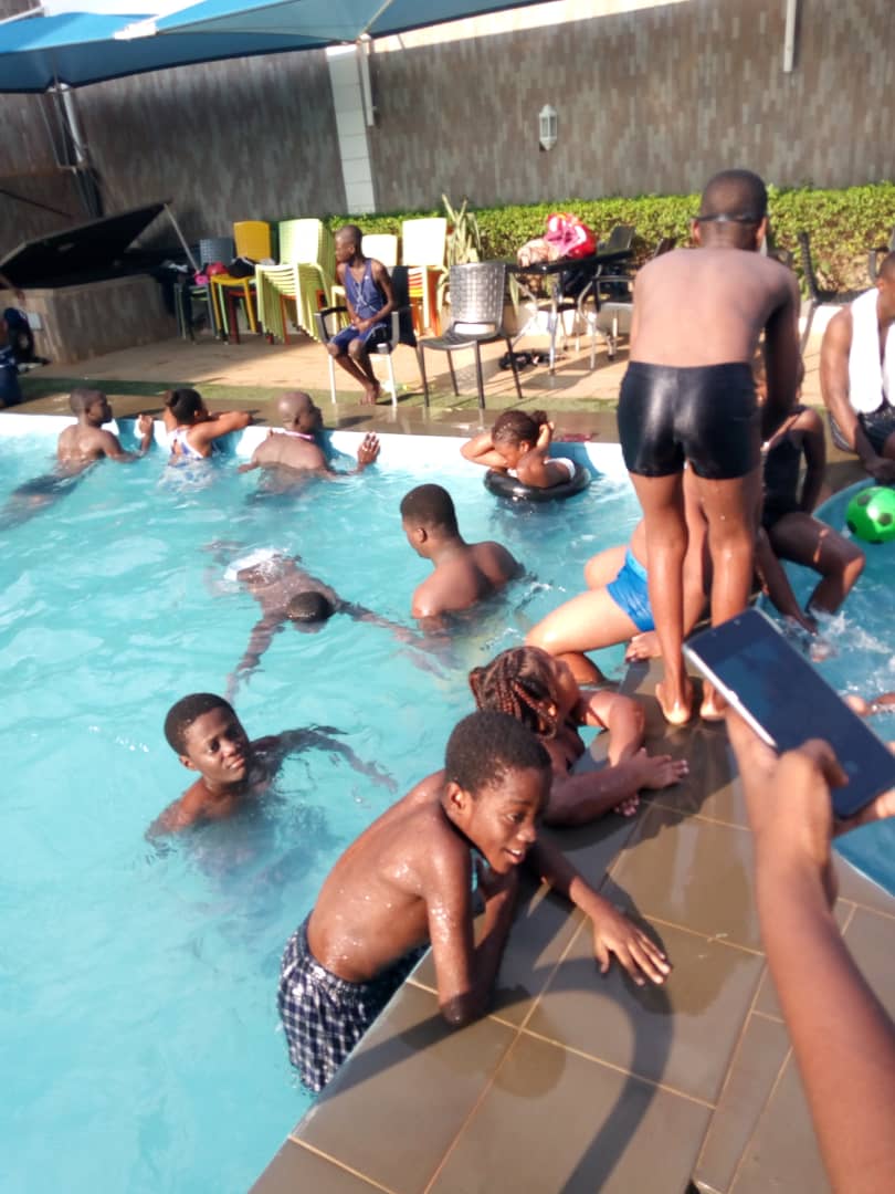 Journée à TOHOLAND