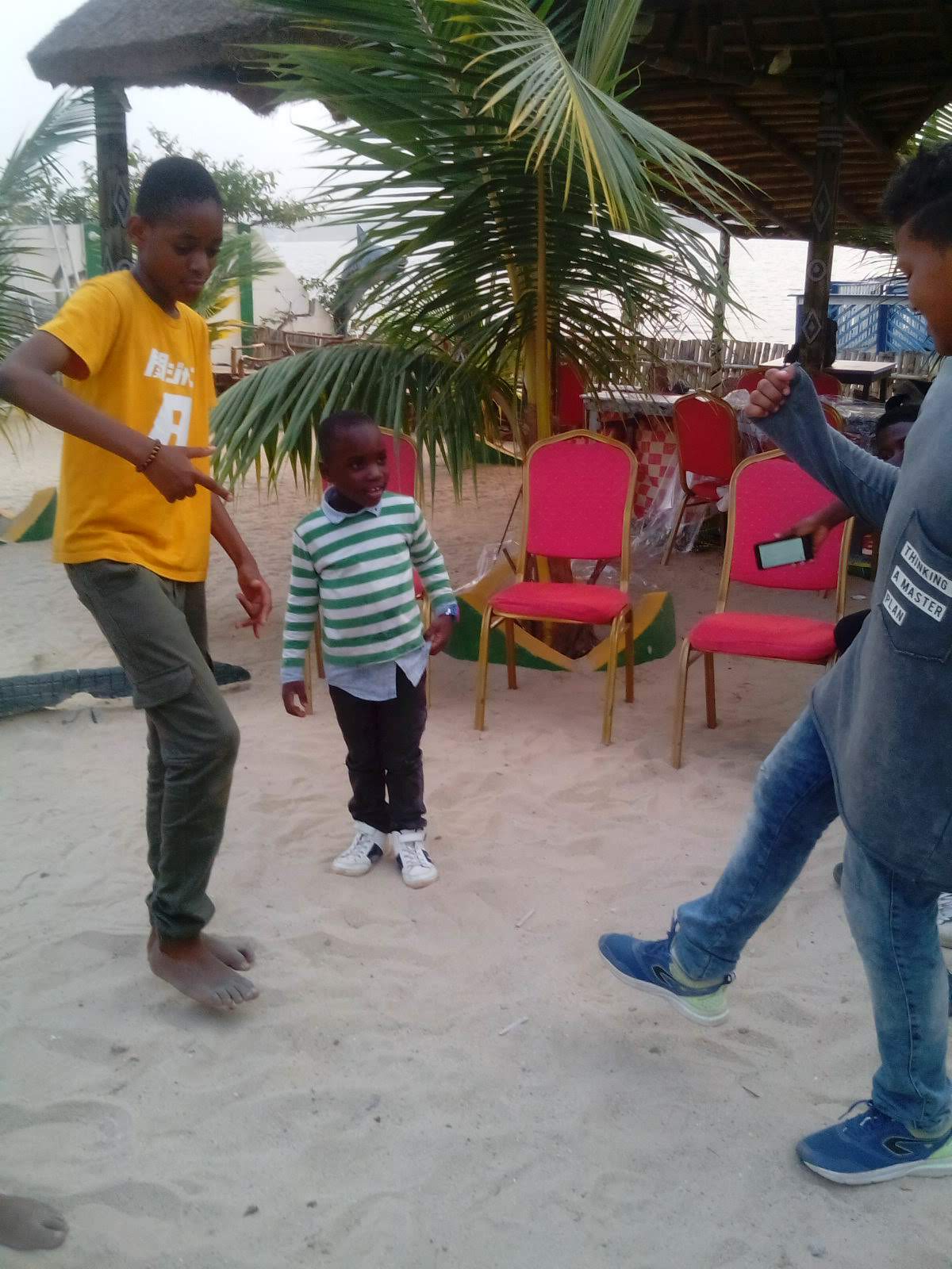 Journée à TOHOLAND